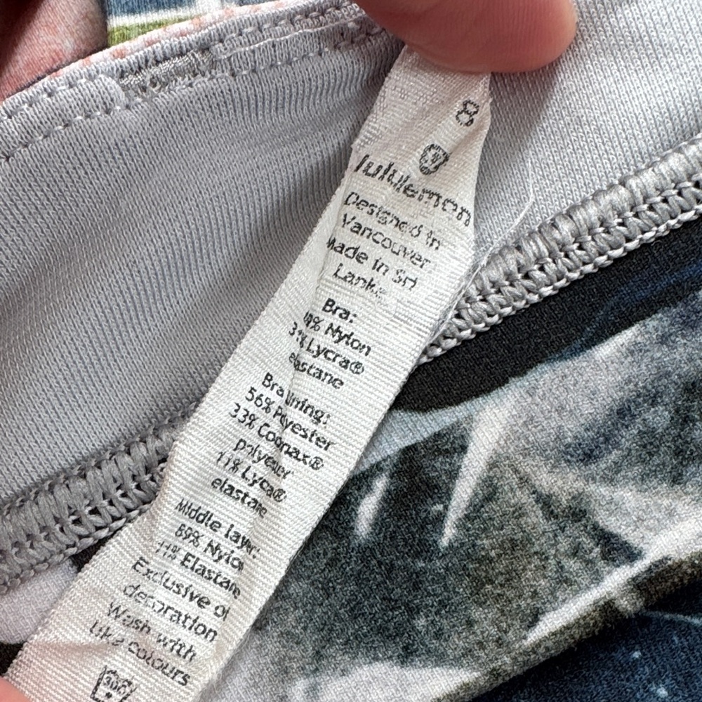 Size 8 Lululemon athletica Multicolor Sports Bra - Picture 5 of 8